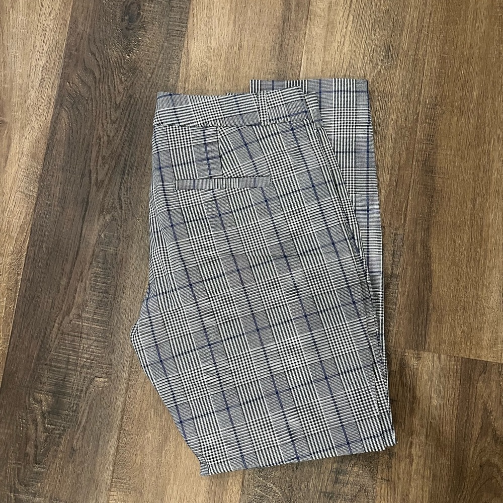 Banana Republic Sloan Black and White Houndstooth Pants